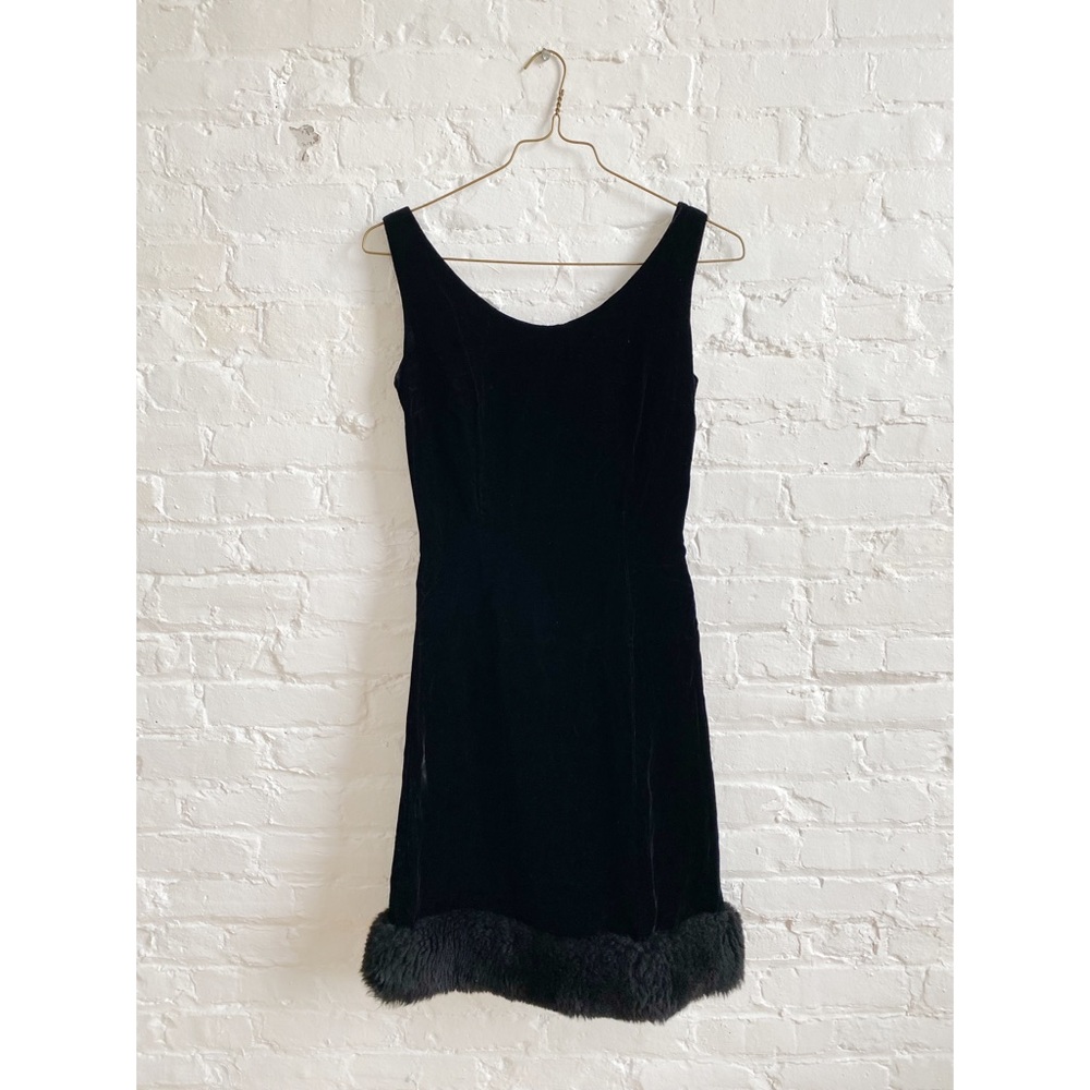 Vintage 1950s Black Velvet & Fur Cocktail Dress